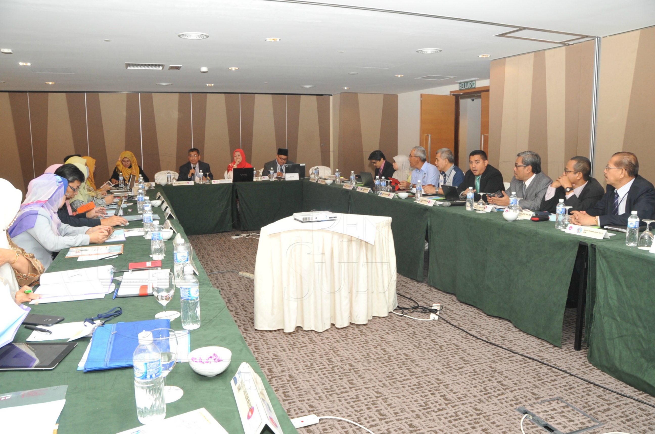 PRO15 160 MEGNATIC HAS 9741